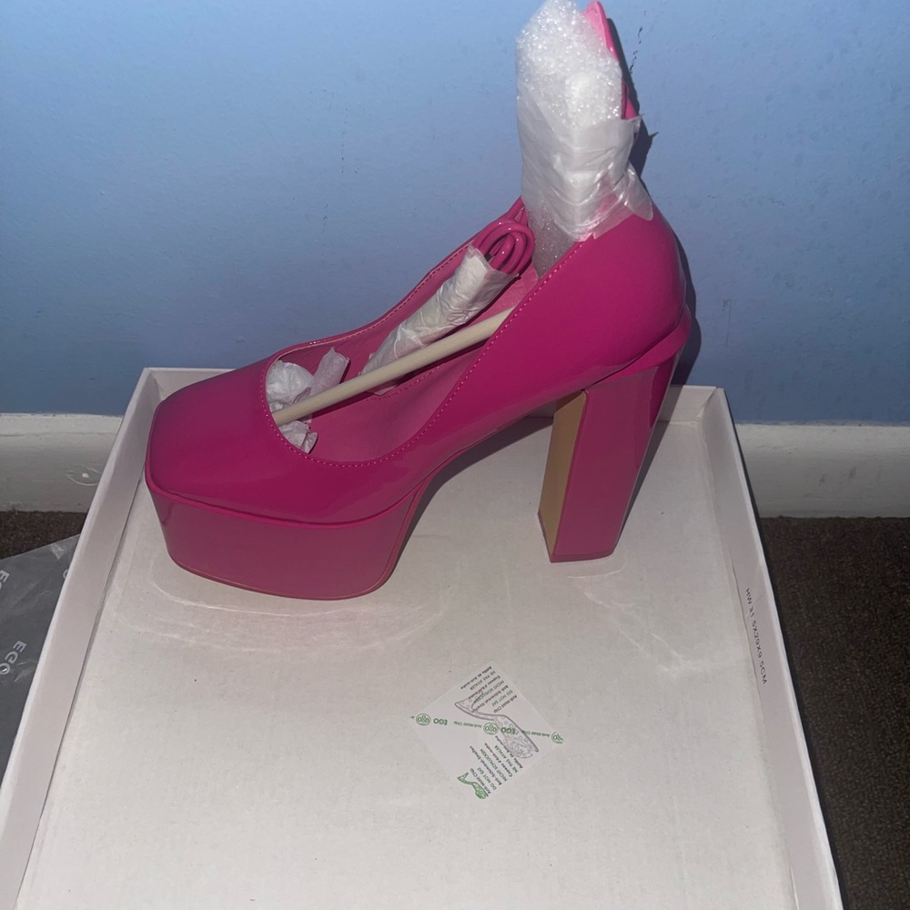 Platform heels - Picture 7 of 7